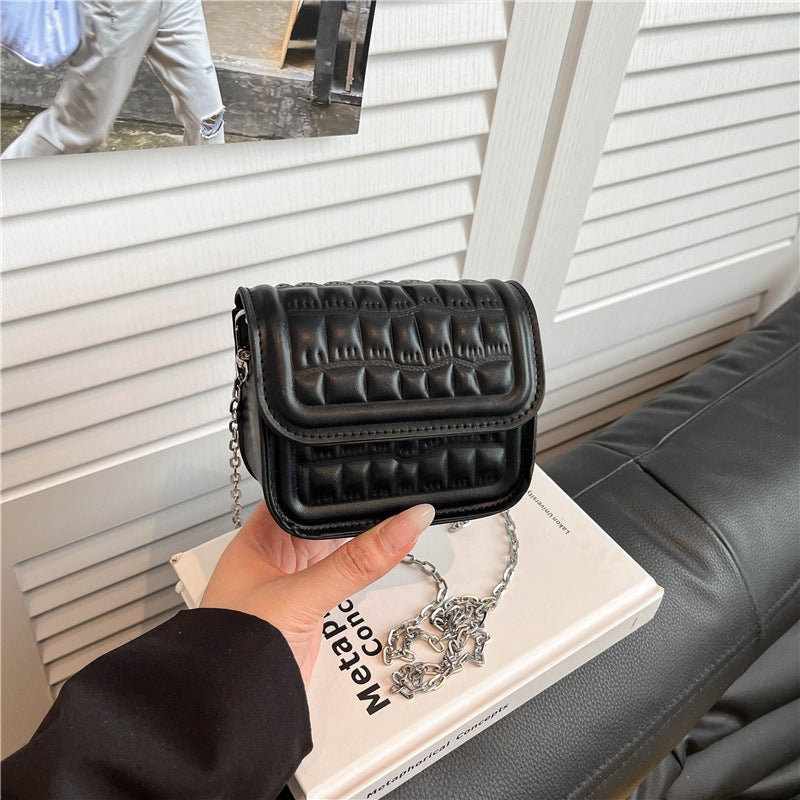 Texturiert gesteppte Mini-Crossbody-Tasche Brehn