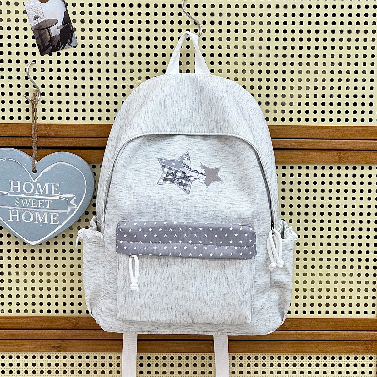 Stylischer, mit Sternen verzierter Rucksack Brehn