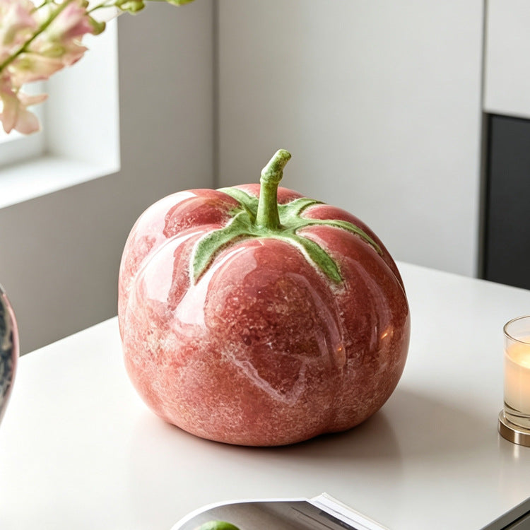 Dekorative Tomatenfigur