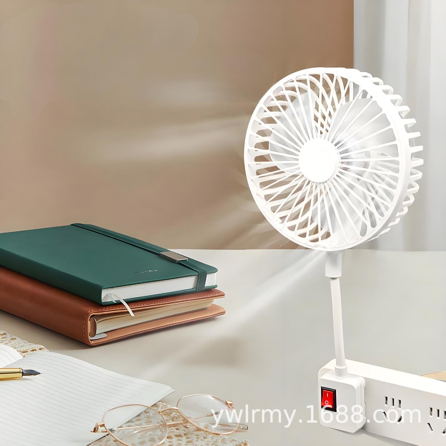 Unisex Aromatisierter Tischventilator mit Duftöl-Integration Brehn