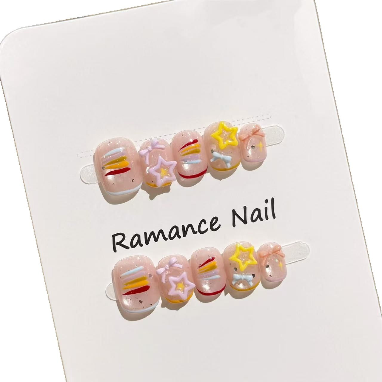 Künstlerisches Press-On-Nagelset Brehn