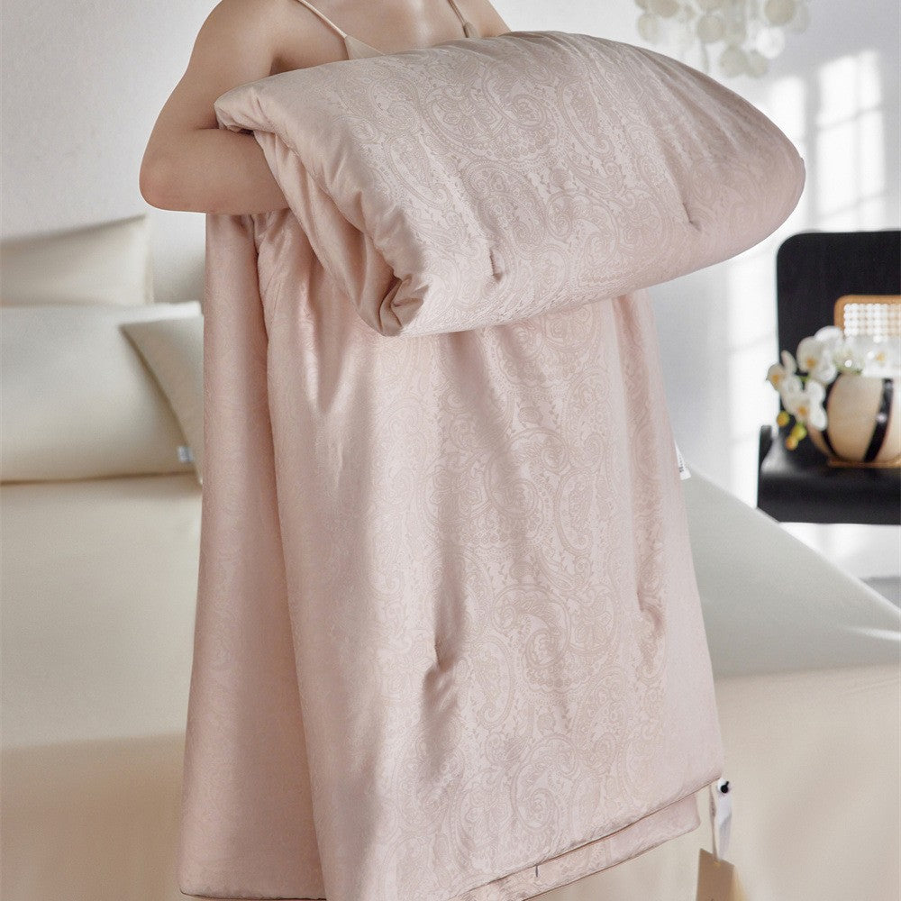 Microfaser-Steppbett mit Paisley-Jacquard-Bezug und temperaturausgleichender Füllung