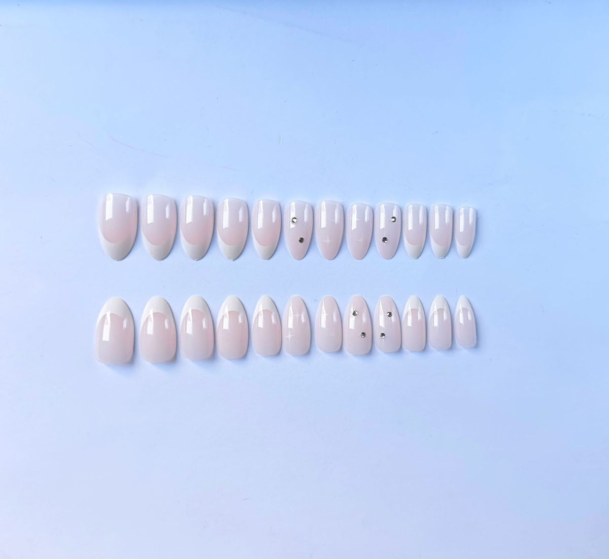 Elegantes Stiletto-Nagelkunst-Design-Kit 1790958102