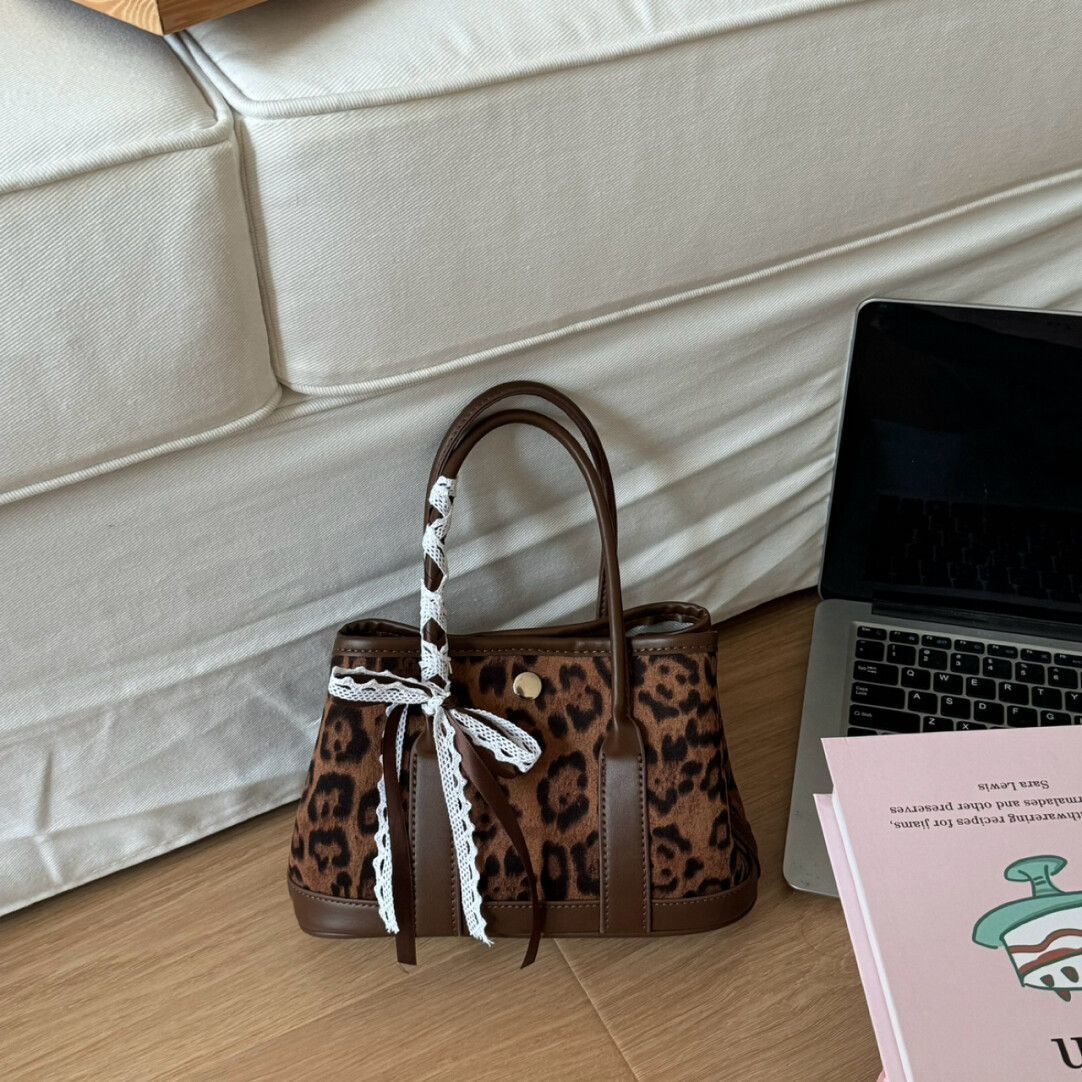 Chic Wildleder Handtasche Brehn