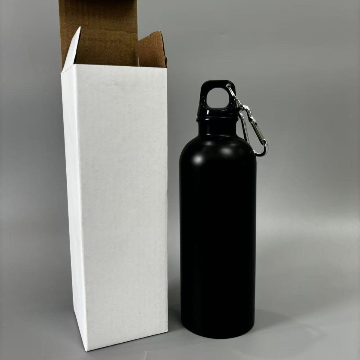Isolierte Edelstahl-Wasserflasche Brehn