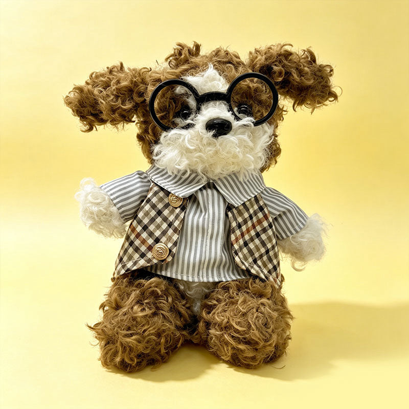 Locken-Fell Sitzender Welpen Plüsch mit runden Brillen & kariertem 'LIEBE' Bandana Brehn