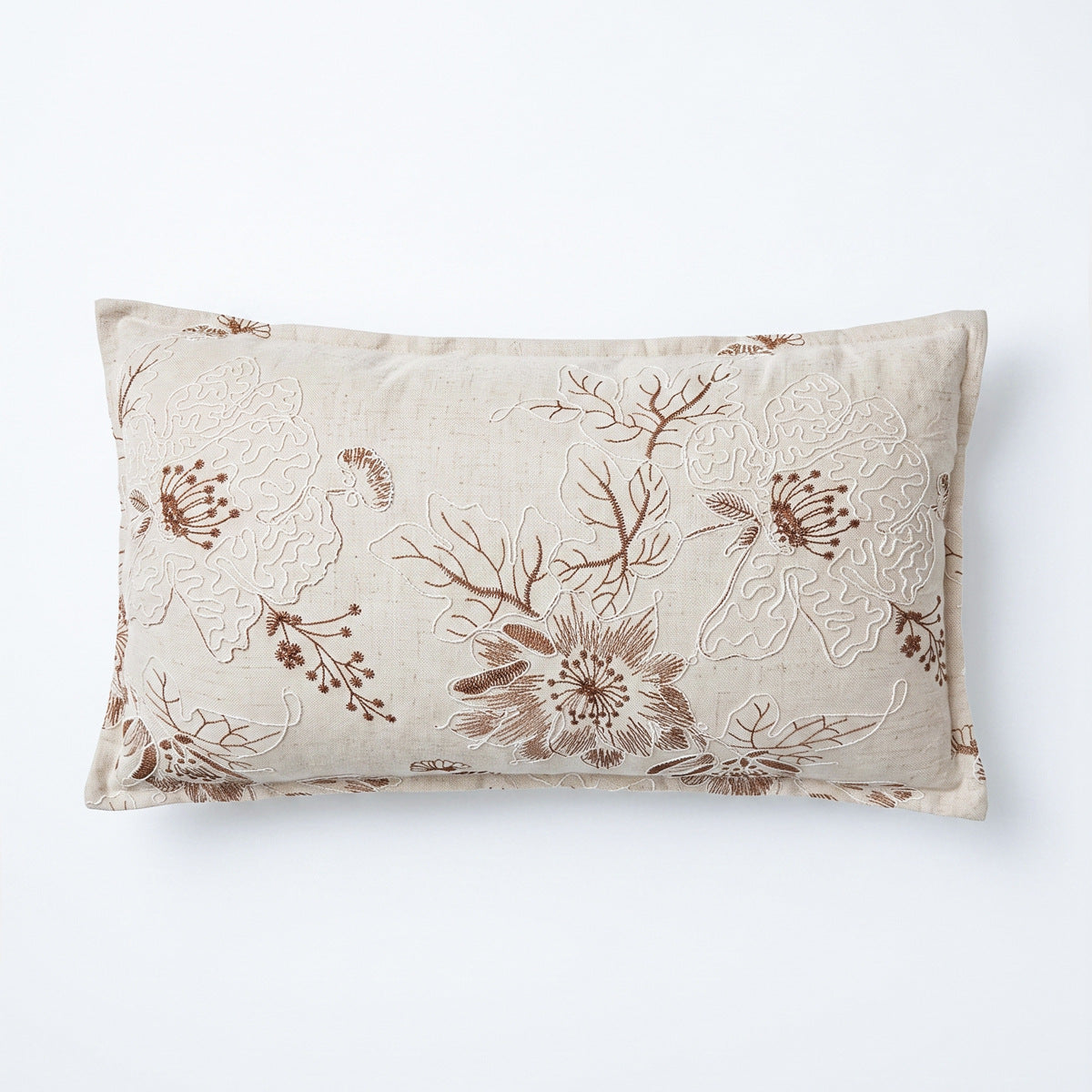 Dekoratives Kissen mit floralem Stickdesign