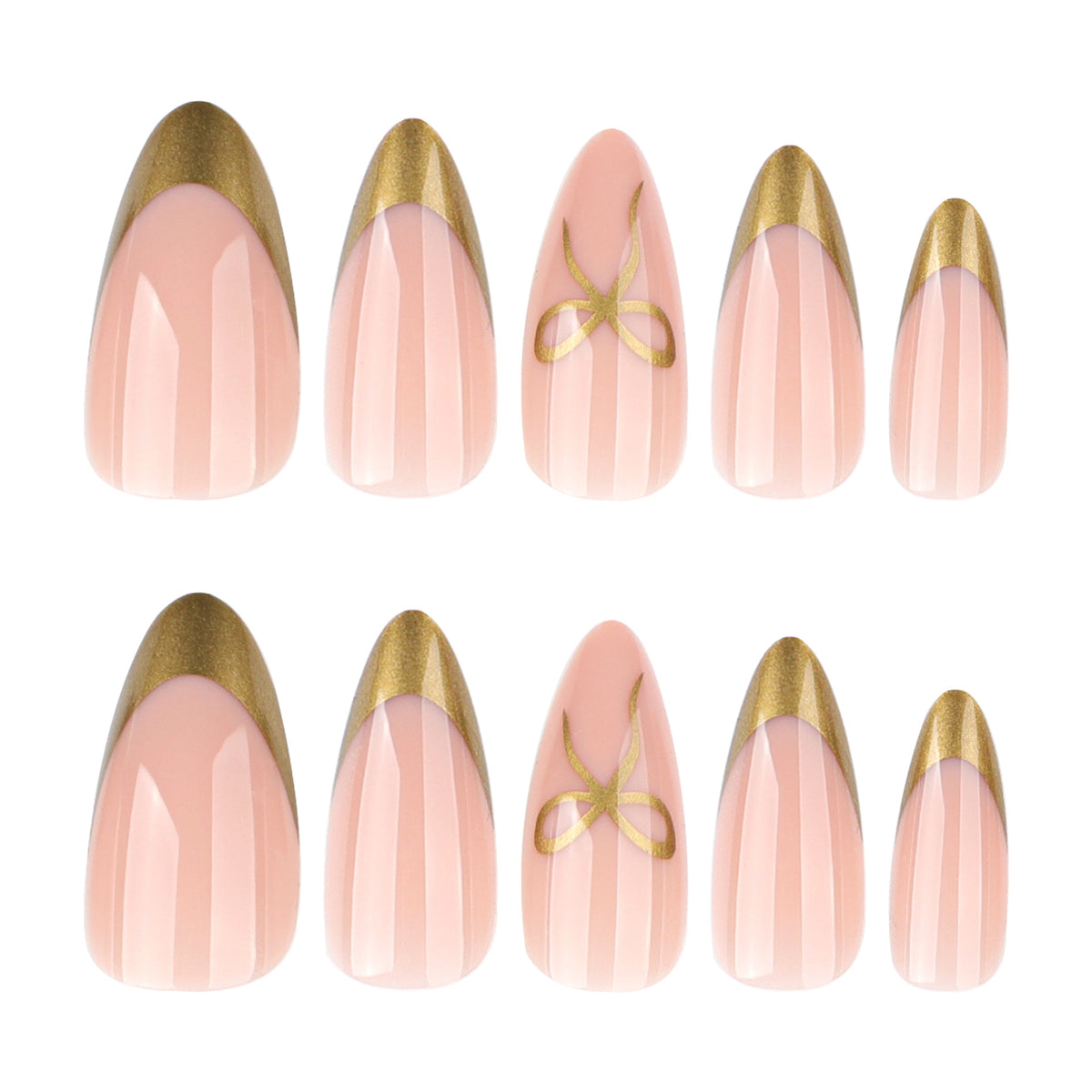 Elegante Nagelkunst mit Goldakzenten Brehn