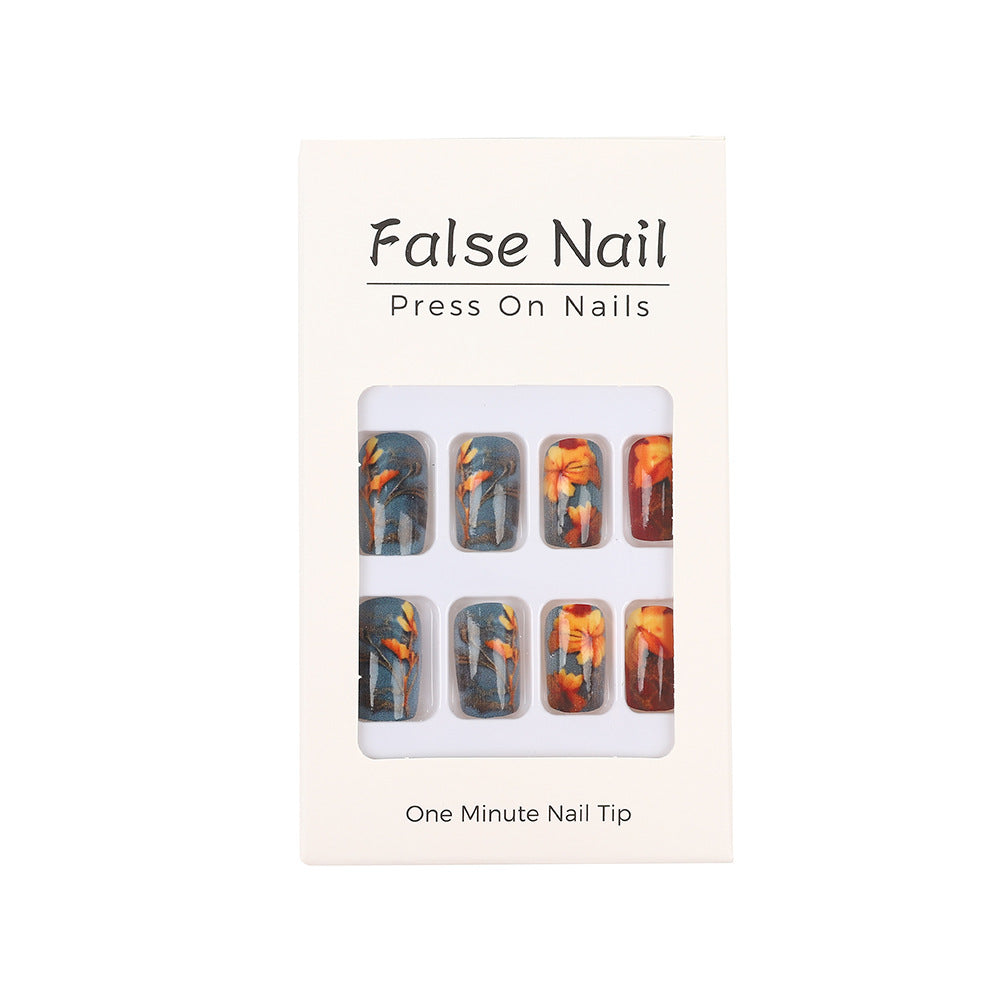 Kreatives Design-Nagelset Brehn