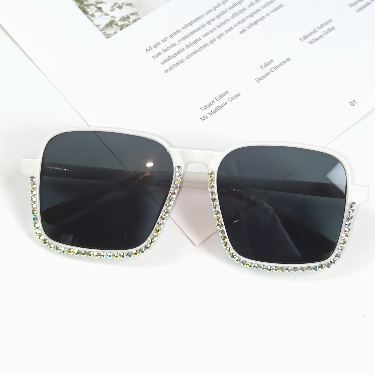 Damen Glamouröse Sonnenbrille mit funkelndem Strass-Besatz Brehn