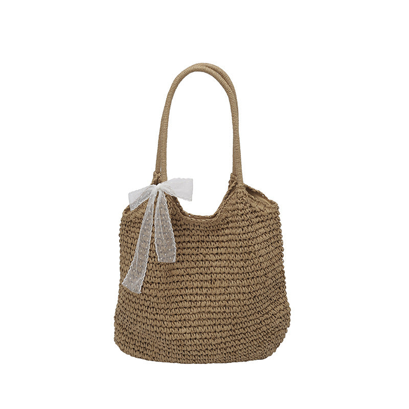 Stylische Handtasche Aus Geflochtenem Material Brehn