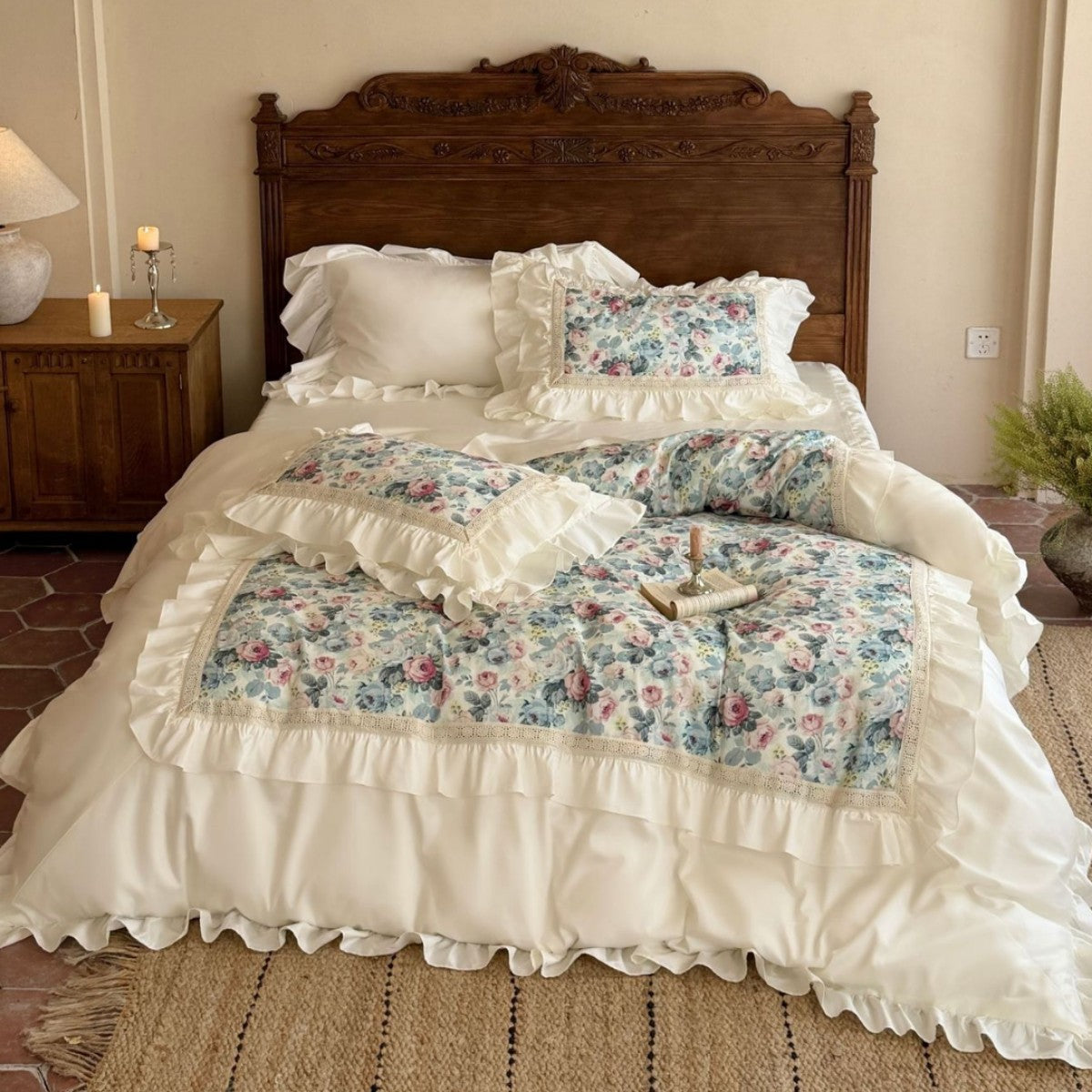 Rüschblumen-Patchwork-Bettwäsche mit Spitzenbesätzen Kissenbezügen