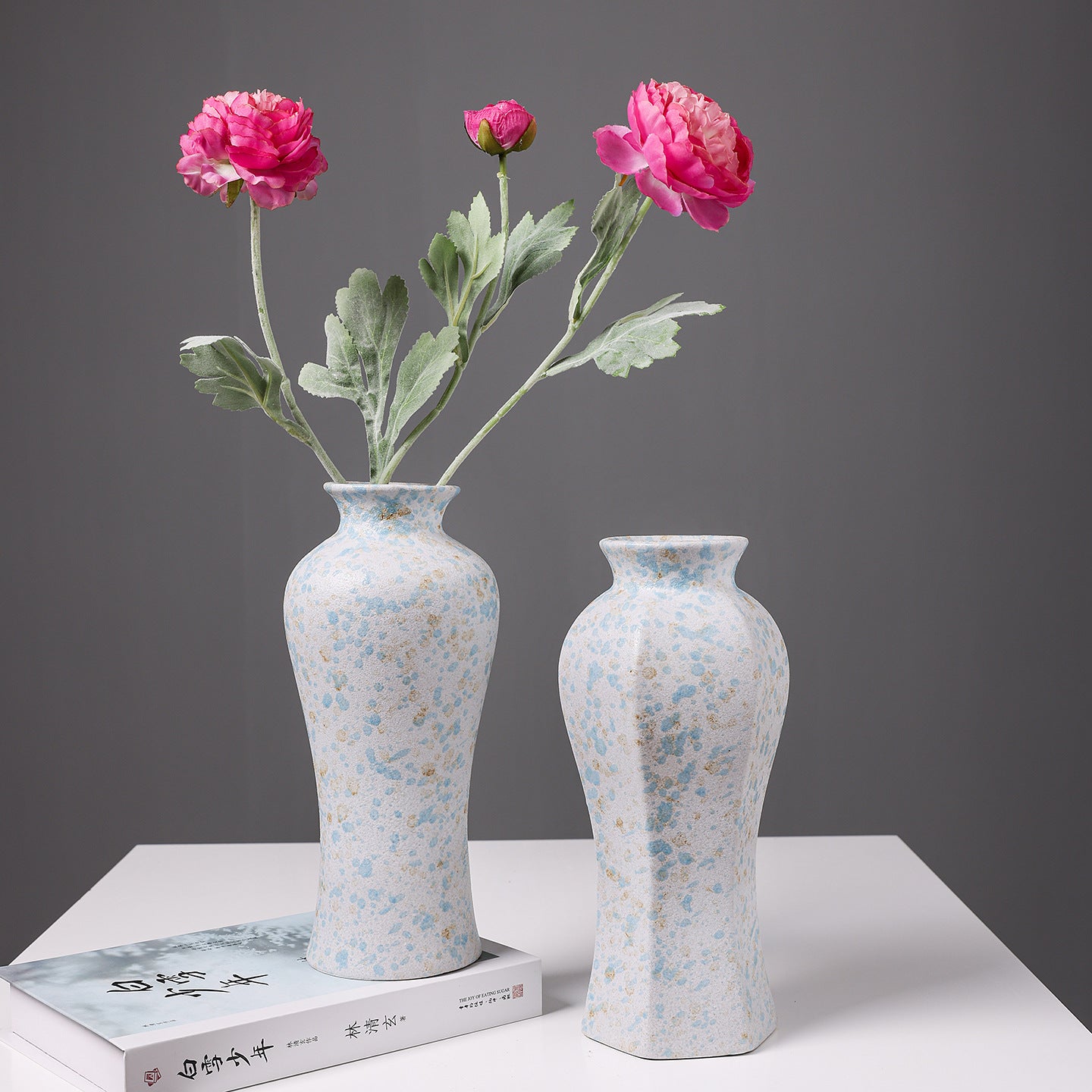 Künstlerische Keramikvase