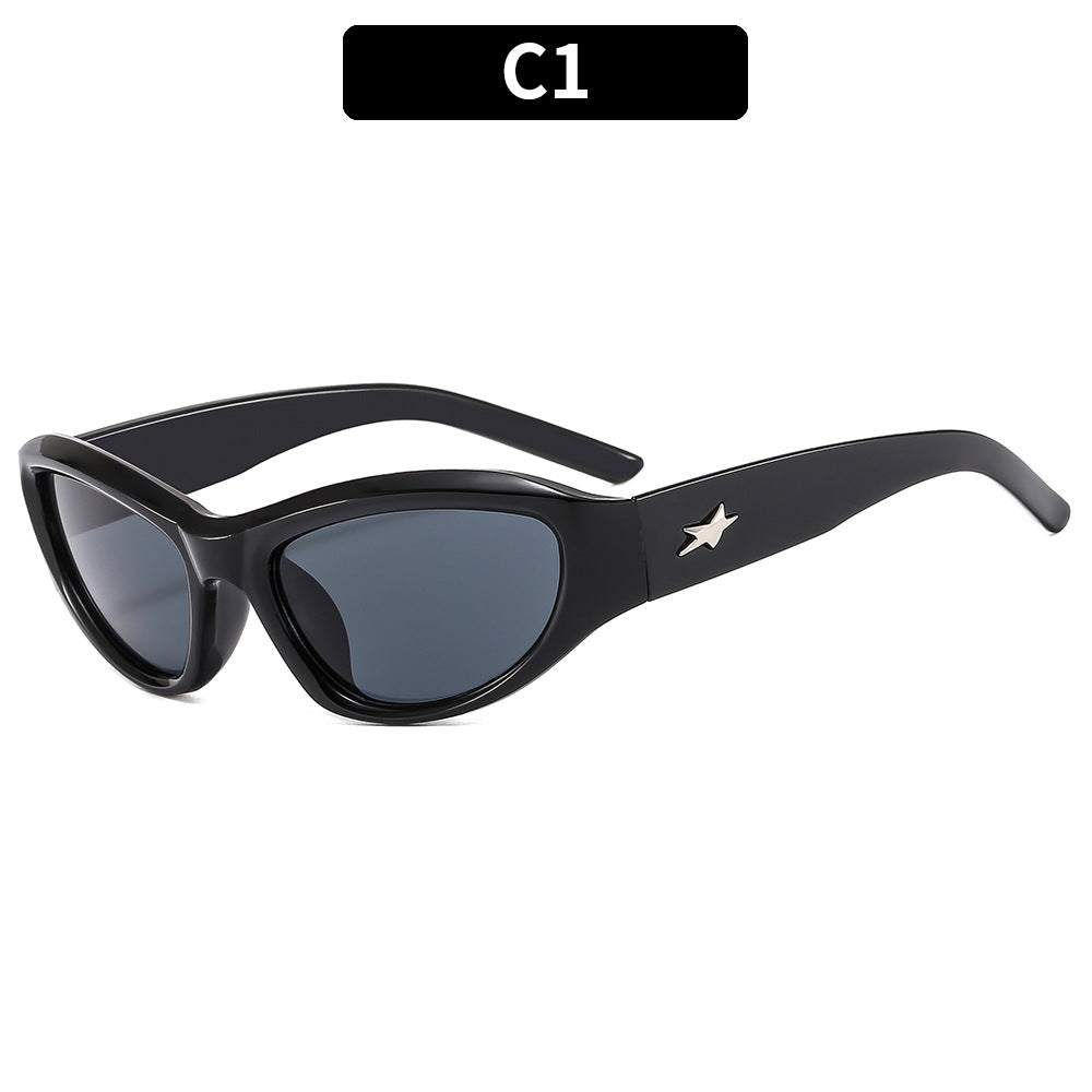 Schlanke retro-inspirierte Katzenaugen-Sonnenbrille