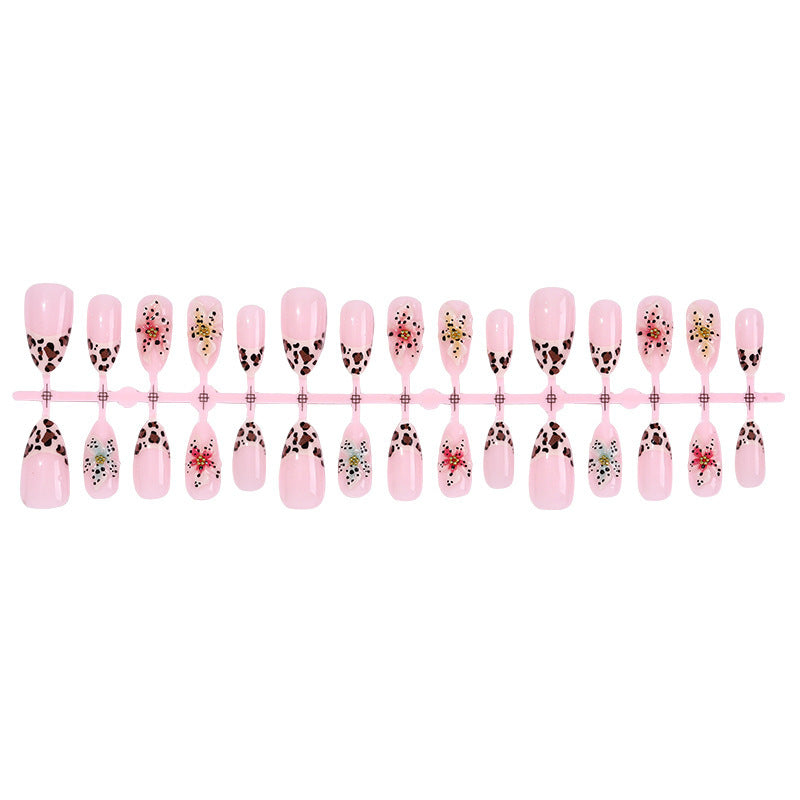Kunstnagelset mit floralen und tierischen Motiven Brehn