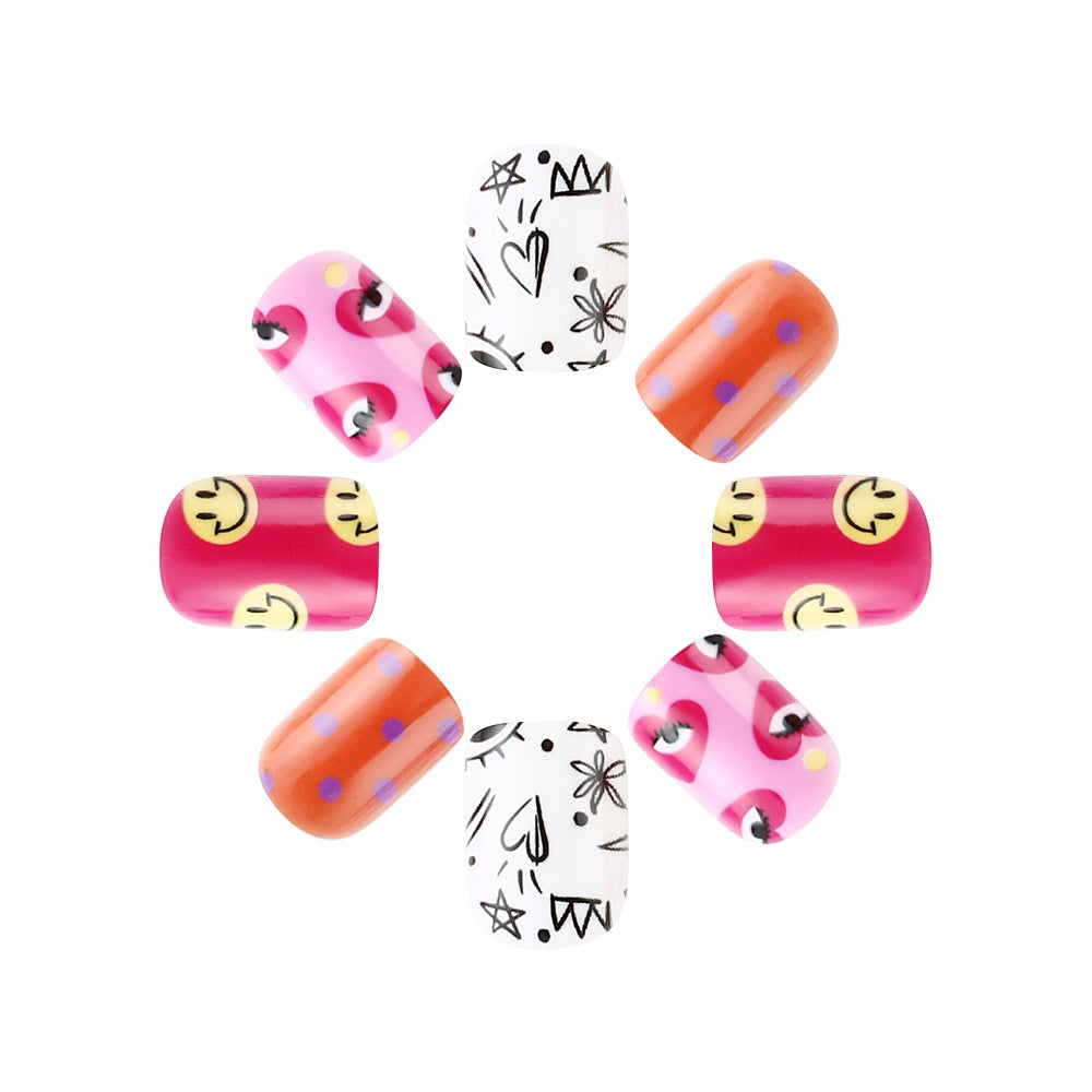 Künstlerisches Press-On Nagelkunst Set mit verspielten Designs Brehn