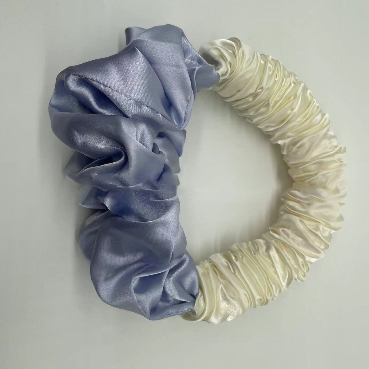 Luxuriöse Satin-Haargummis