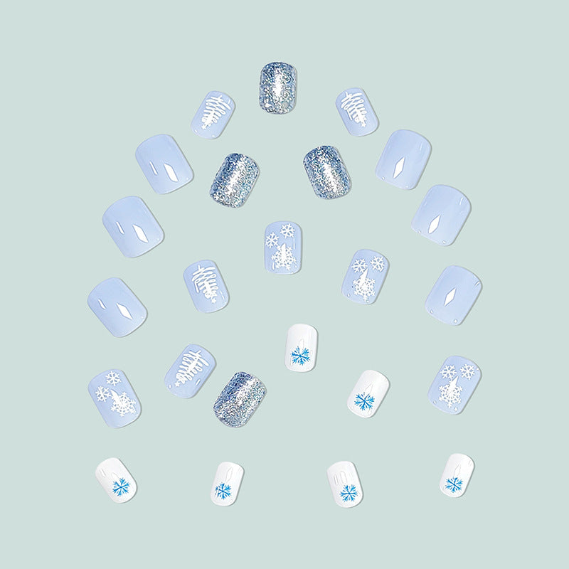Kunstvolle Winter Nagelkunst Brehn