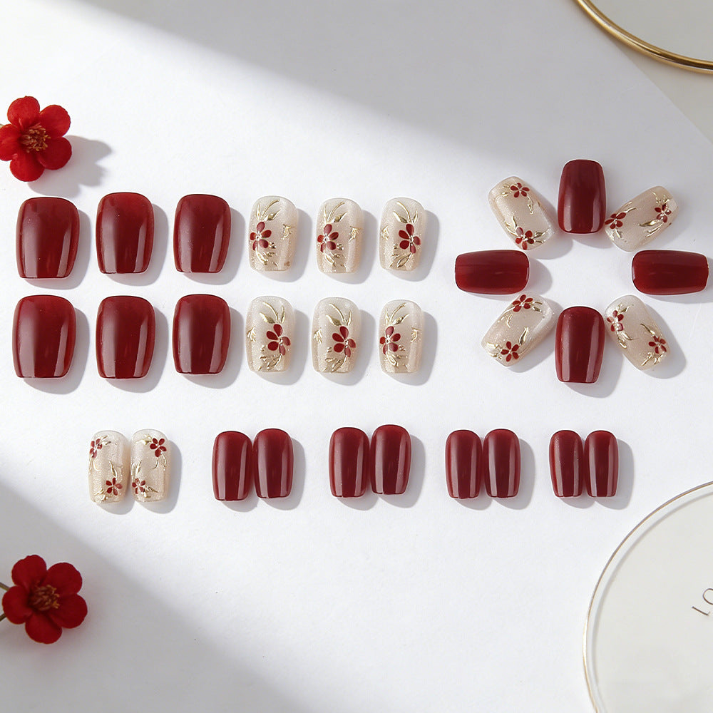 Elegantes Blumen-Press-On-Nagelset Brehn