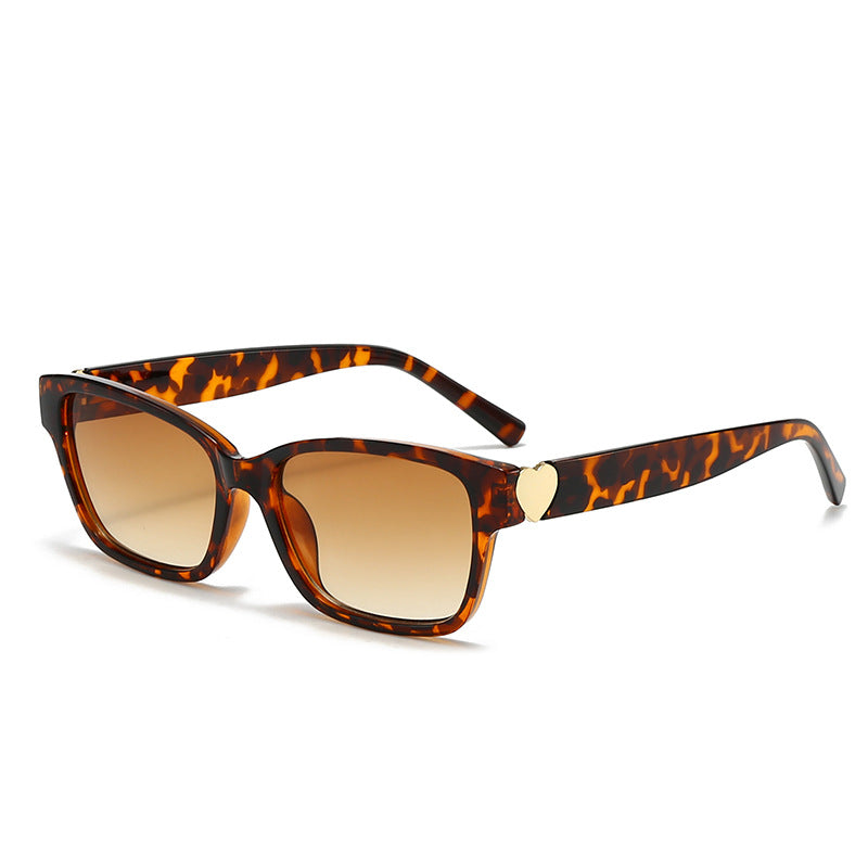 Damen modische quadratische Sonnenbrille mit Herz-Akzenten Brehn