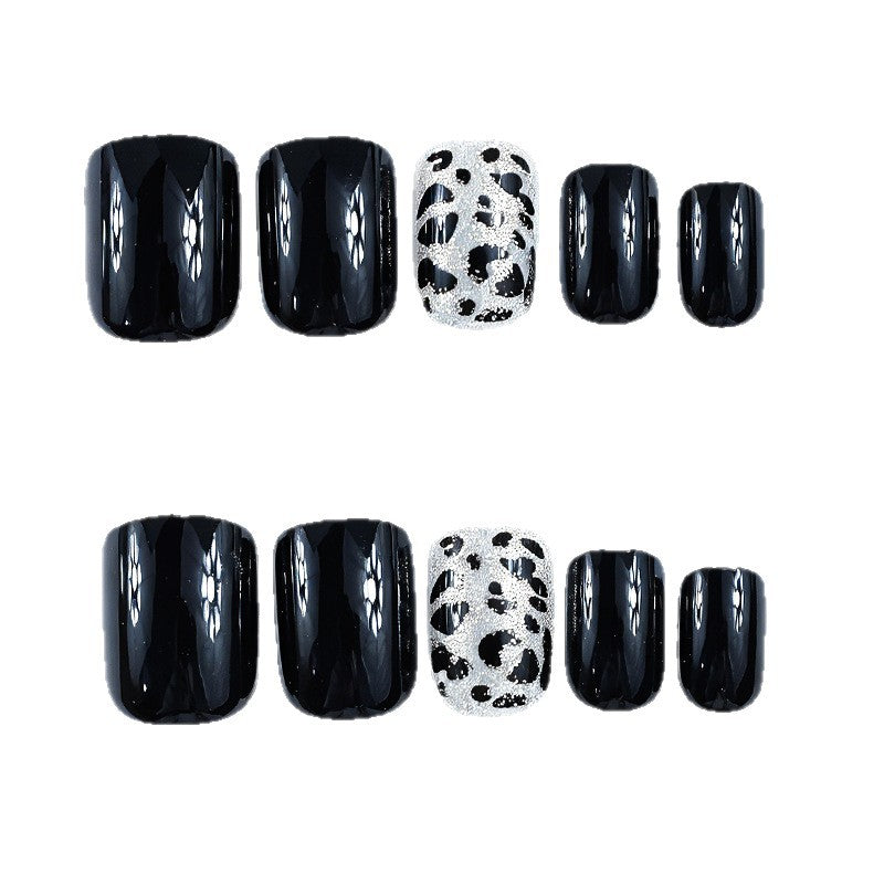 Elegante Glänzende Nagelverbesserungen Brehn