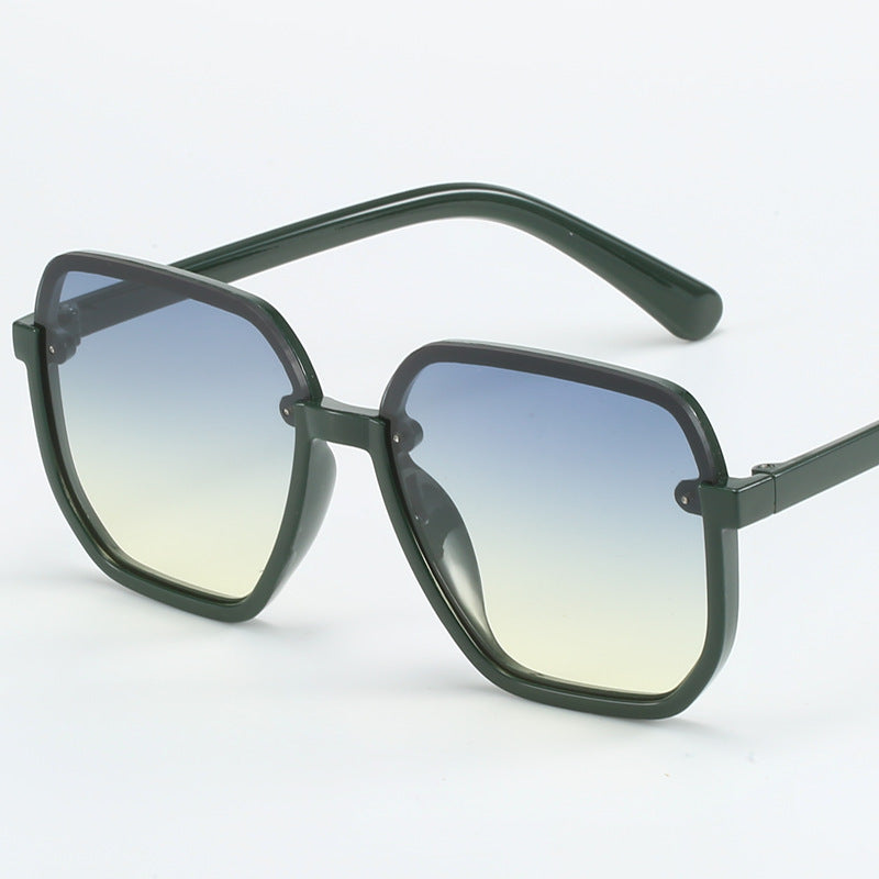 Damen geometrische Sonnenbrille im modernen Design Brehn