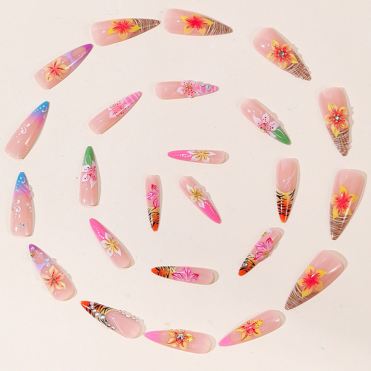 3D Floral Akzent Nagelkunst Extensions Brehn