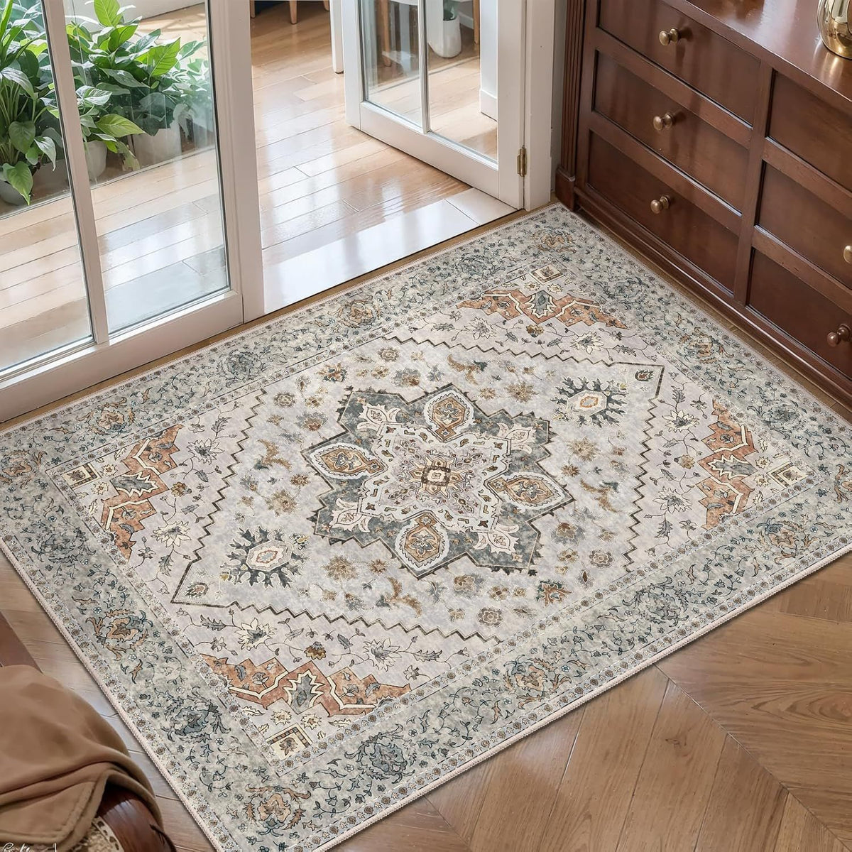 Vintage-inspirierter dekorativer Teppich