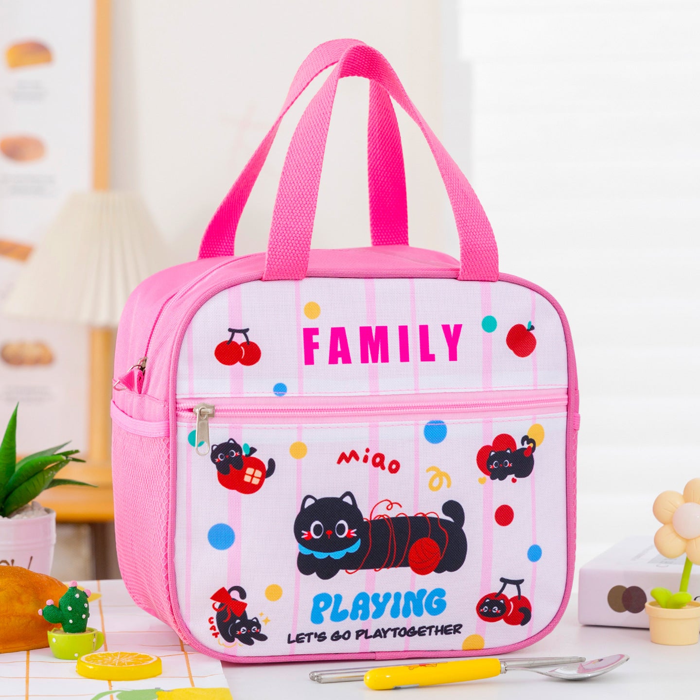 Süßes isoliertes Lunchbag Brehn
