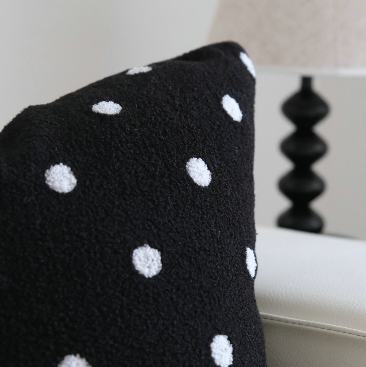 Dekoratives Akzentkissen für Sofa und Bett