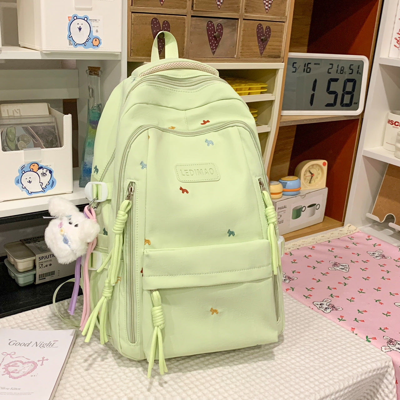 Stylischer Mehrfachfach-Rucksack