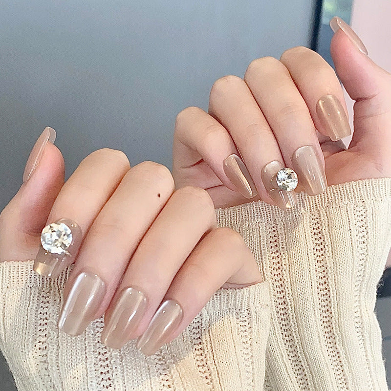 Elegante Press-On-Nagelverlängerungen mit Strassakzenten Brehn