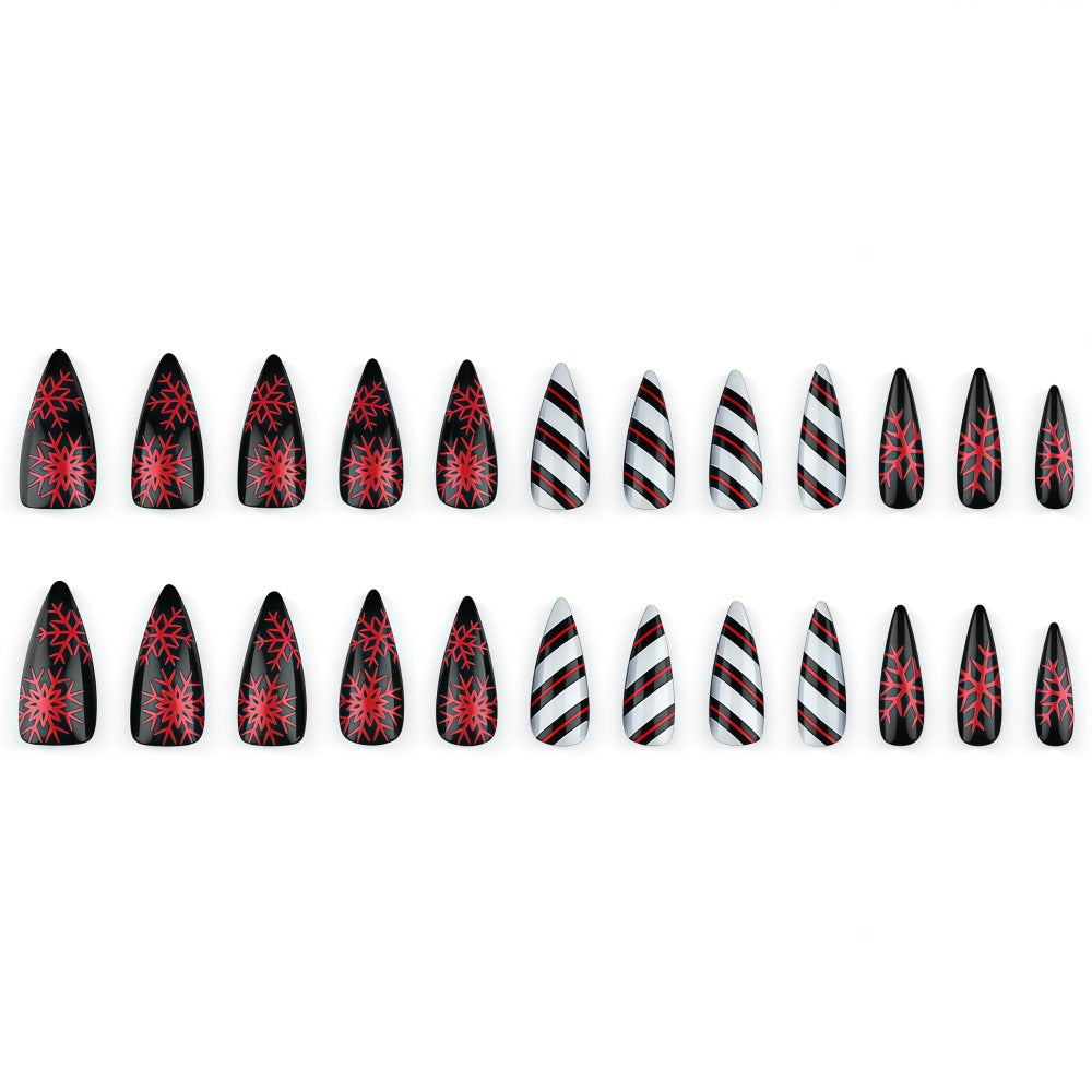 Kunstnägel Im Eleganten Spitzen-Design mit Seidigem Finish Brehn
