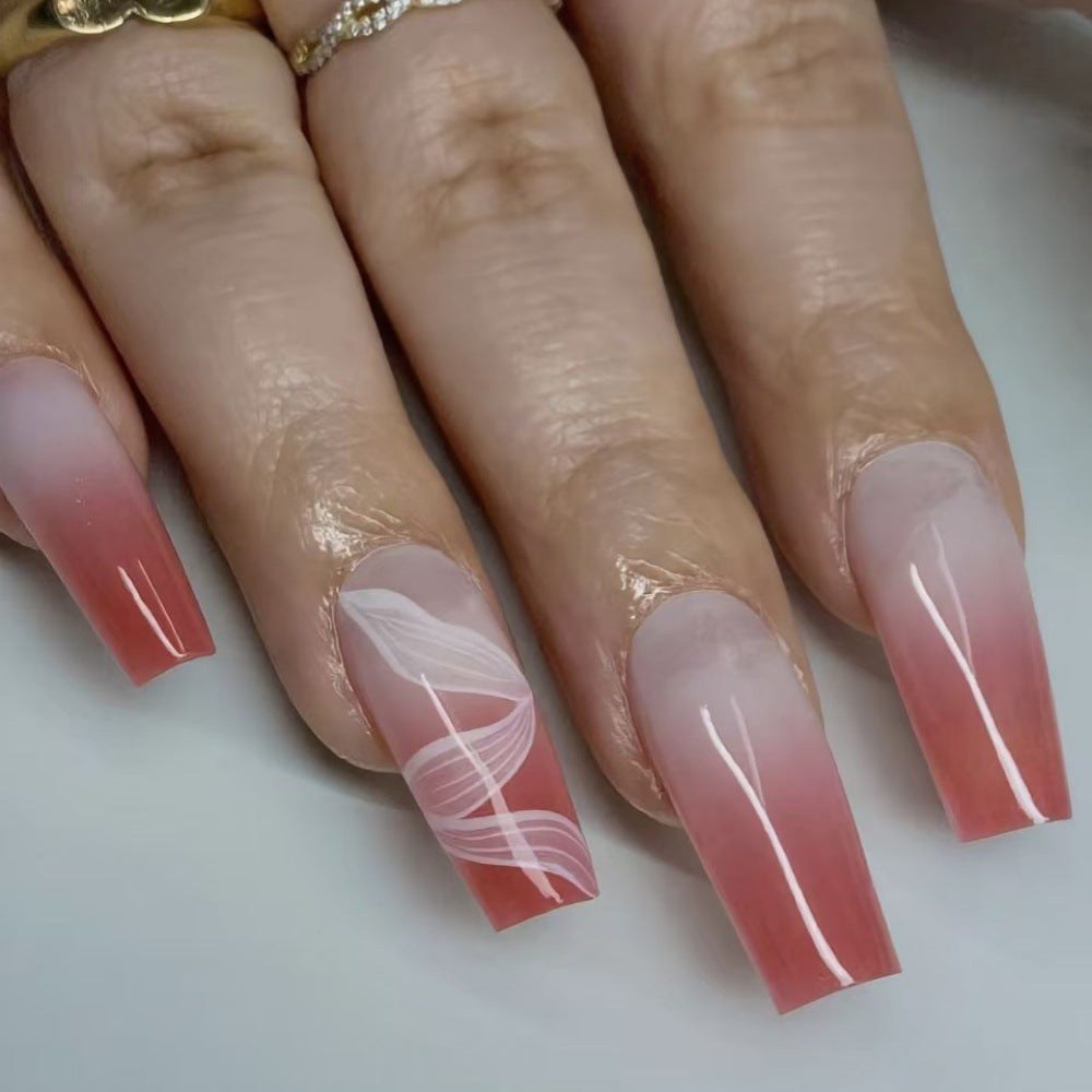 Kunstnägel mit Eleganten Ombre- und Marmor-Effekten Brehn