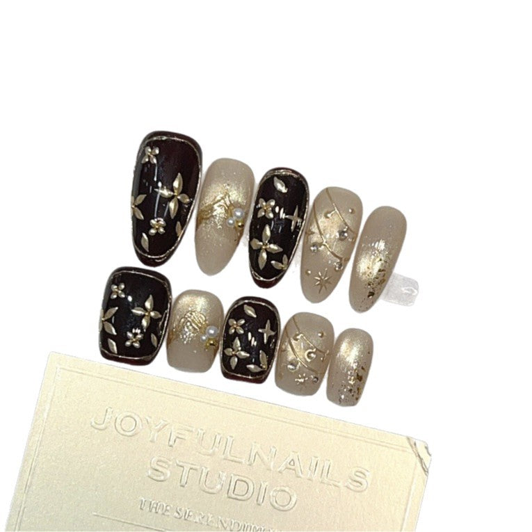 Künstlerische Press-On Nagelkollektion Brehn