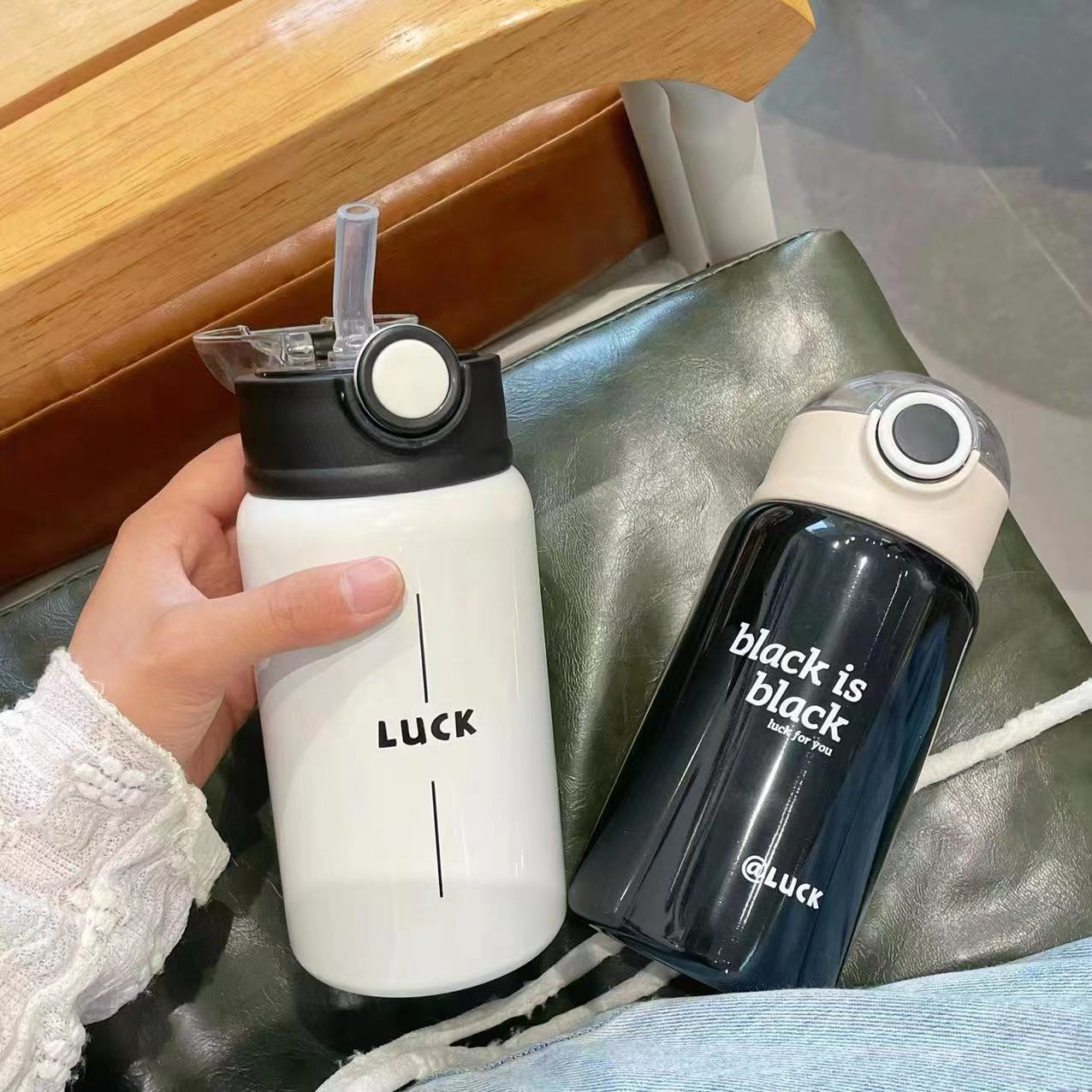 Damen Wasserflasche Brehn für Kinder mit lustigem Design