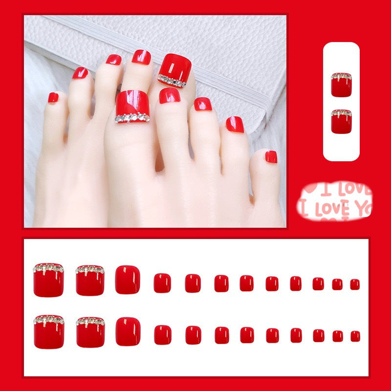 Kunstnagelset mit glitzernden Akzenten und exquisitem Design Brehn