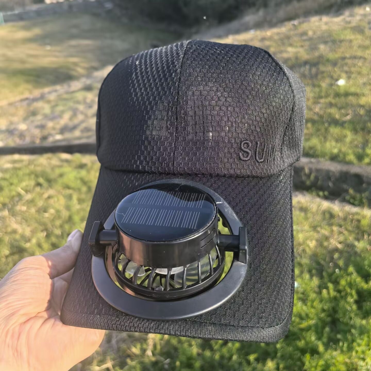 Belüftete Baseballmütze mit abnehmbarem wiederaufladbarem Ventilator Brehn