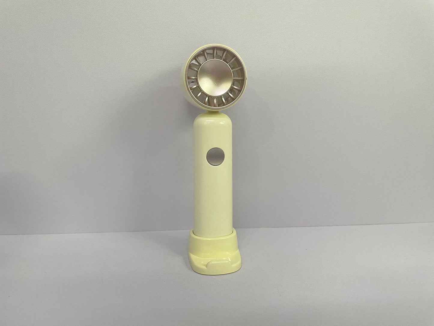 Unisex Tragbarer Handventilator mit mehrfachen Geschwindigkeitsstufen Brehn