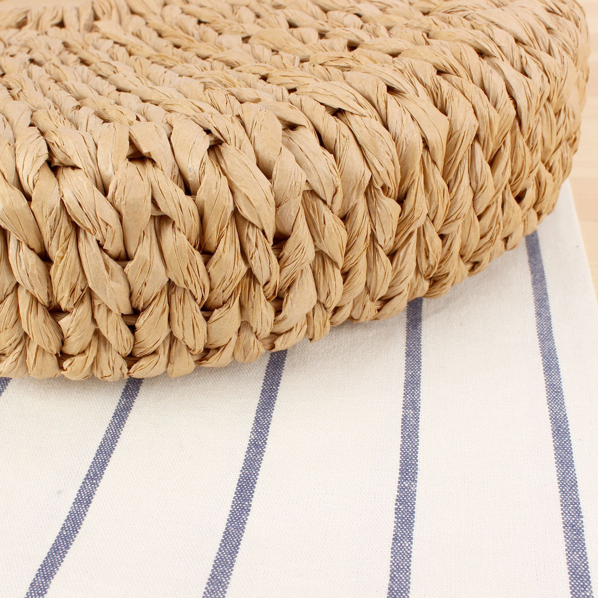Handgeknüpfte Korbtasche mit Einzigartigem Design Brehn