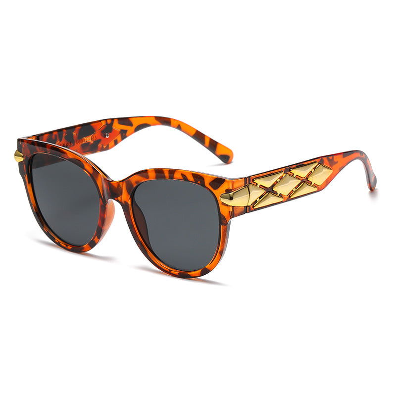 Damen Designer-Sonnenbrille mit innovativem, detailliertem Rahmen Brehn