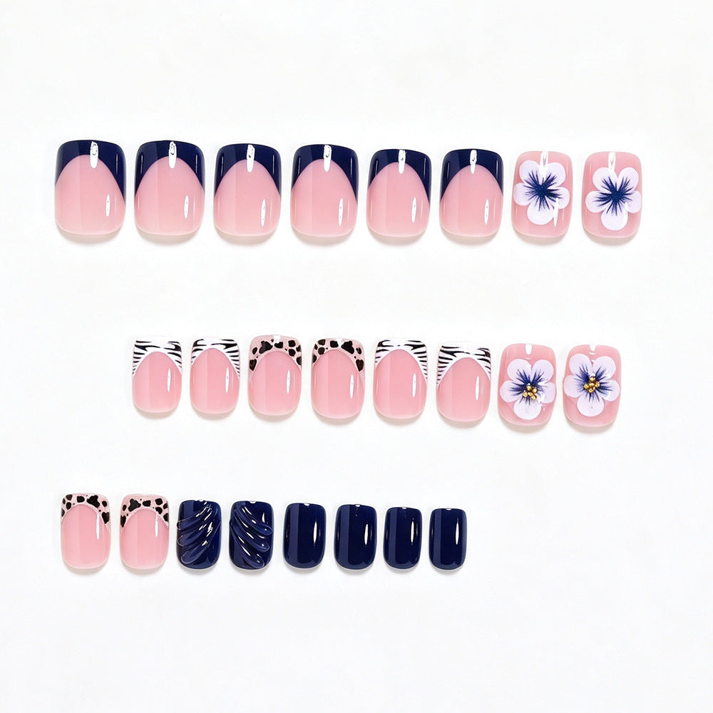 Blumenakzent-Nagelkunst-Set Brehn