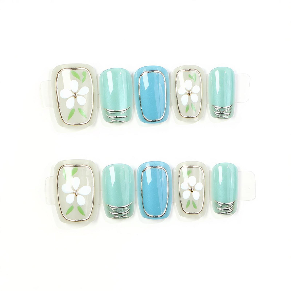 Dekoratives Press-On Nagelset mit floralen Akzenten Brehn