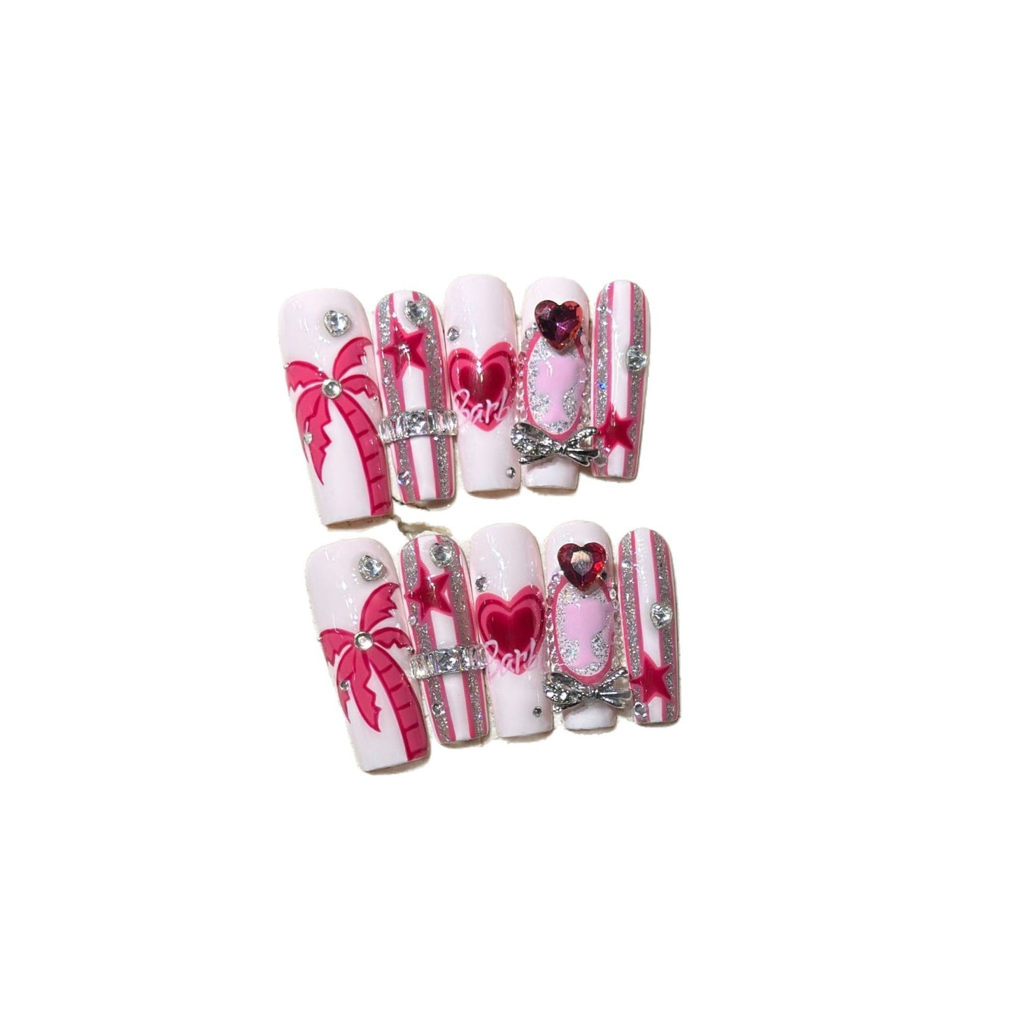 Künstlerisches Press-On Nail Set mit verspielten Herz- und Palmendesigns Brehn