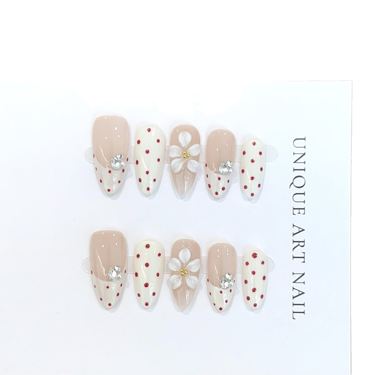 Floral Press-On Nagelkunst