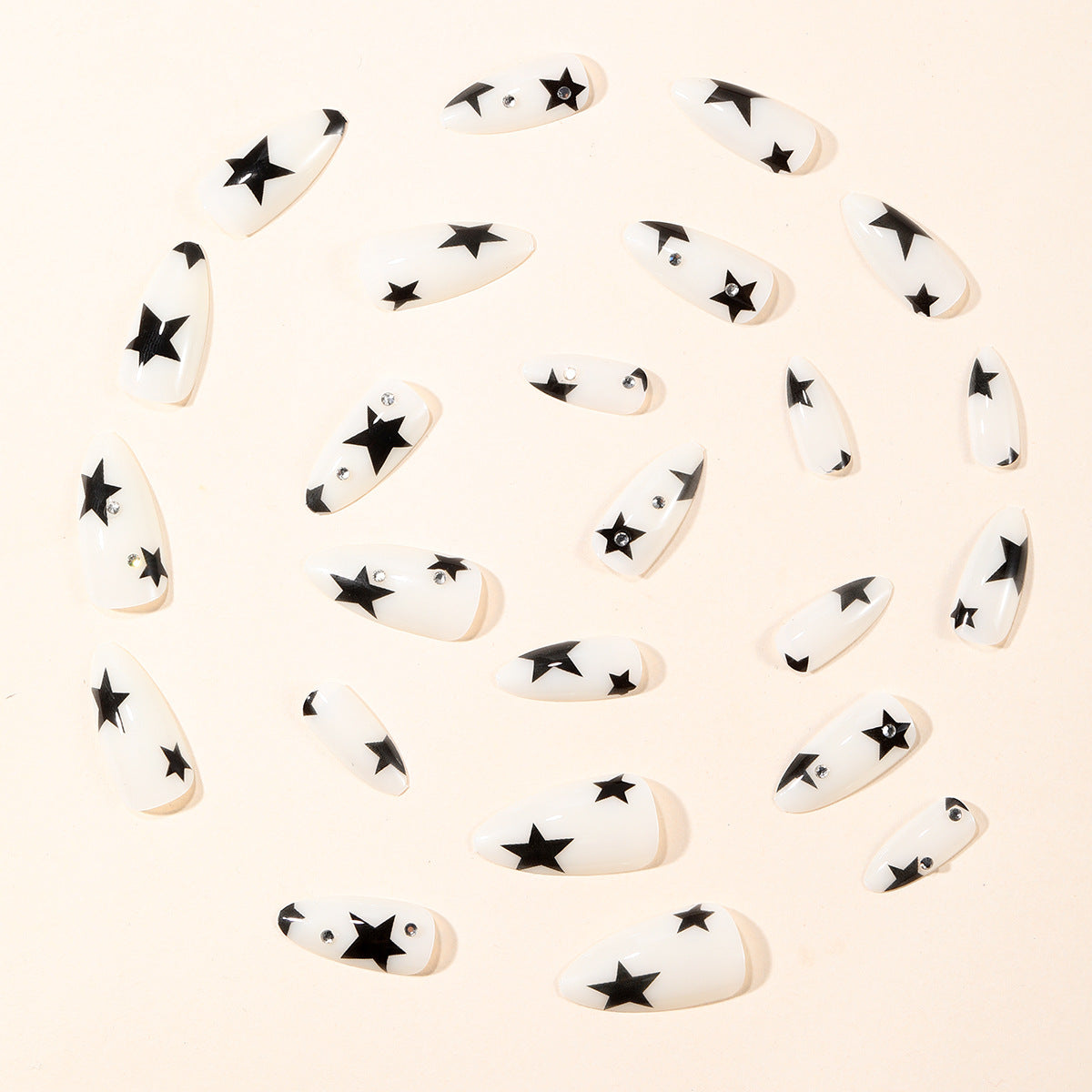 Star-Accent Stiletto Nagelkunst Extensions Brehn