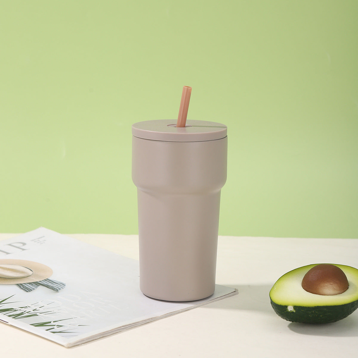 Unisex Isolierter Trinkbecher mit Staubschutzdeckel und Strohhalm Brehn