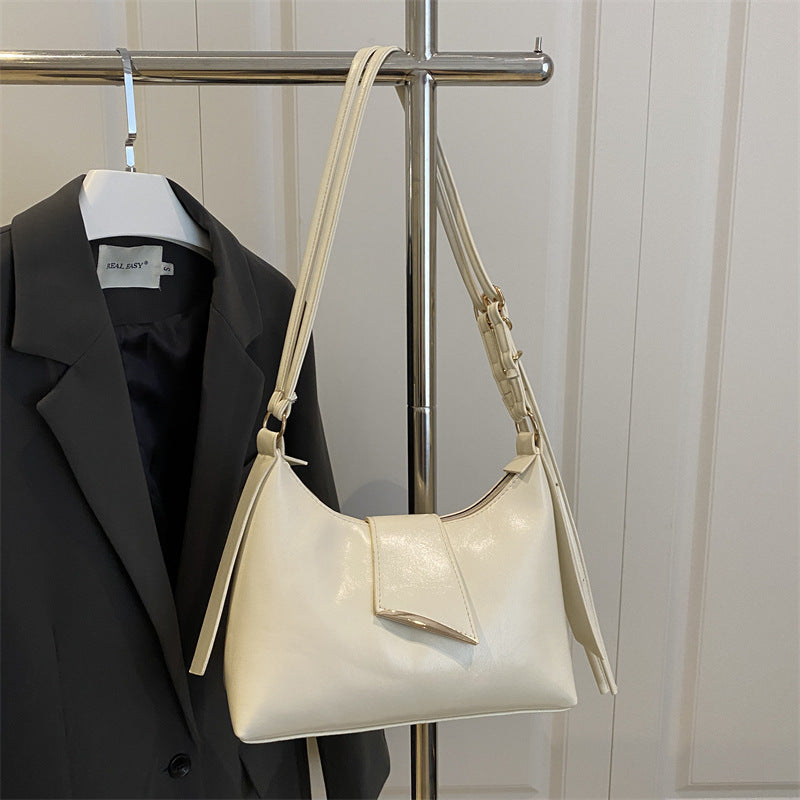 Luxuriöse Patelleder-Schultertasche Brehn