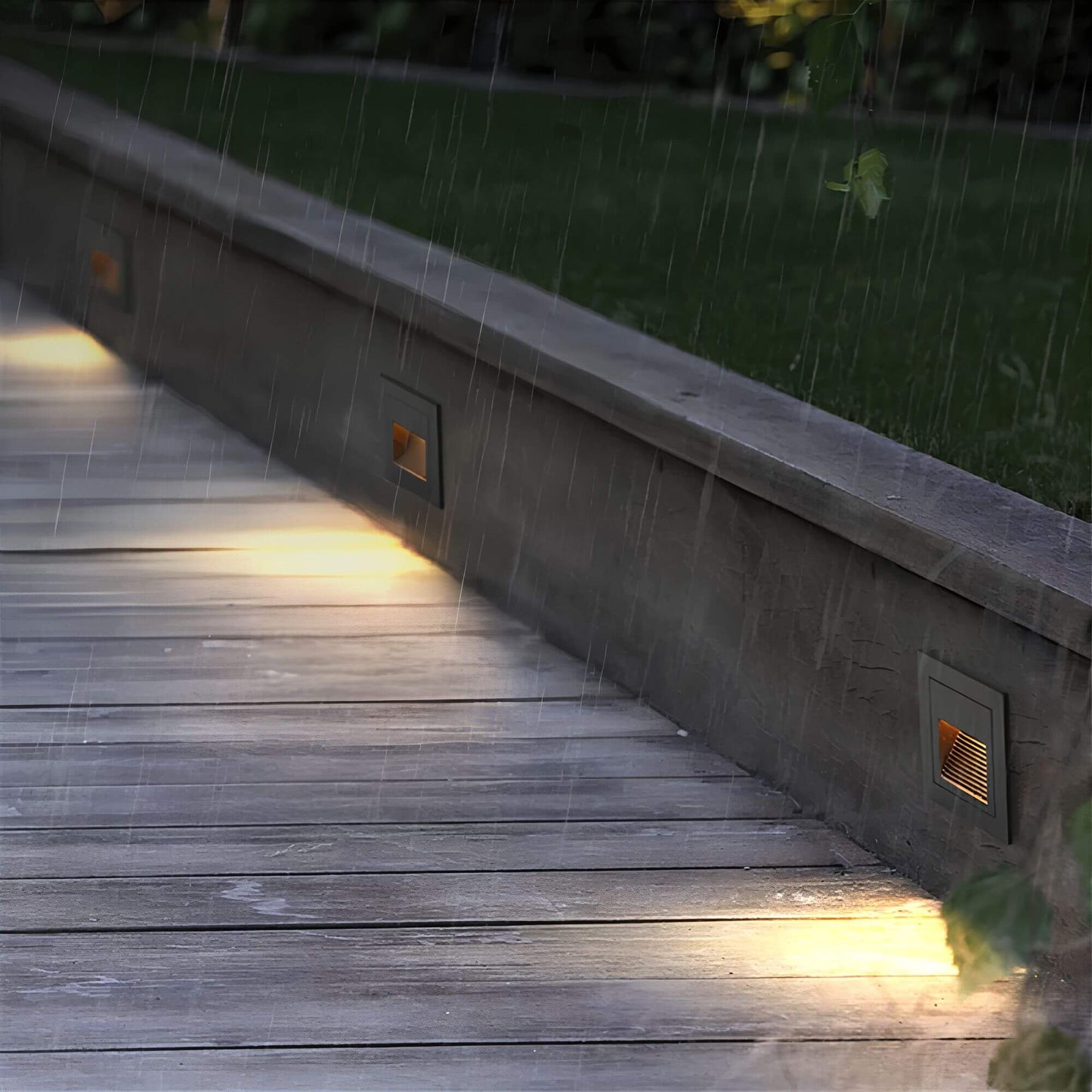 Elegante Treppenwandlampe für Sicherheit und Atmosphäre