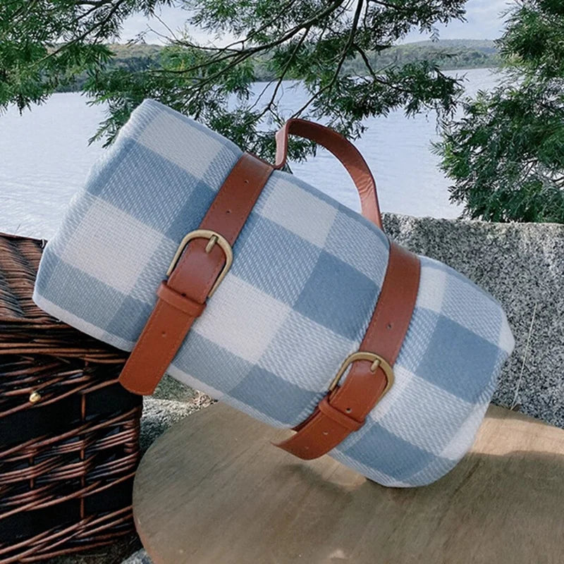 Kompakte Picknickdecke – Blau | Brehn